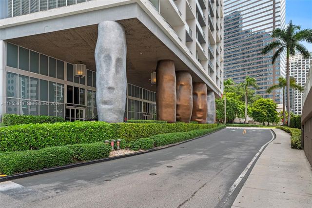 495 Brickell Ave 3208, Miami, FL 33131