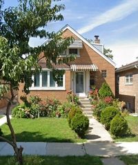 5552 S Kolmar Avenue, Chicago, IL 60629