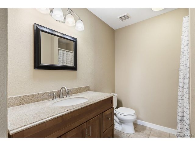 12054 E Maple Ave, Aurora, CO 80012