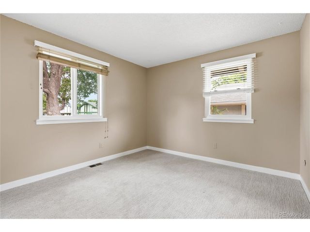 12054 E Maple Ave, Aurora, CO 80012