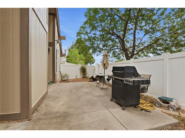 12054 E Maple Ave, Aurora, CO 80012