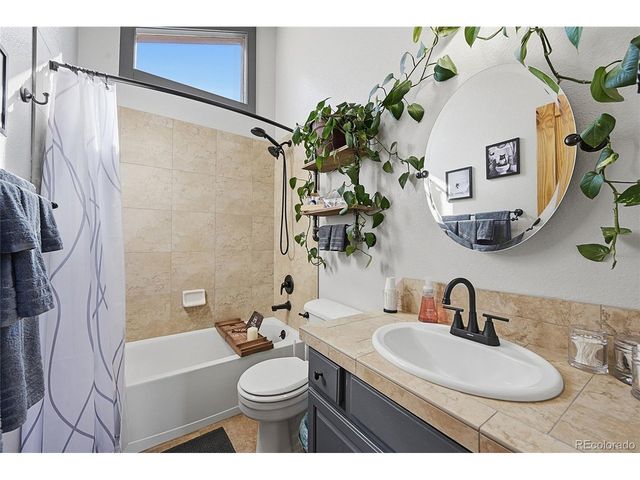 56 Apache Trl, Como, CO 80432