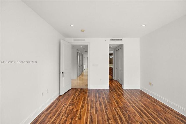 3471 Main Hwy 1240, Miami, FL 33133