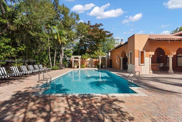 3471 Main Hwy 1240, Miami, FL 33133