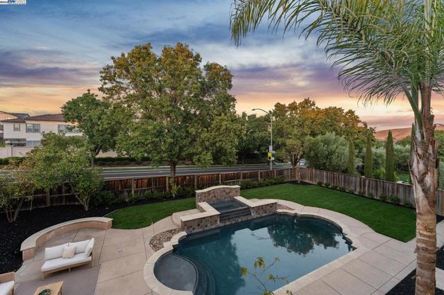 406 Melrose Ct, San Ramon, CA 94582