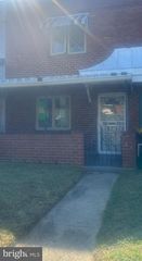 132 33RD ST NE, Washington, DC 20019