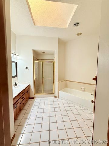 11301 S 107th East Avenue, Bixby, OK 74008