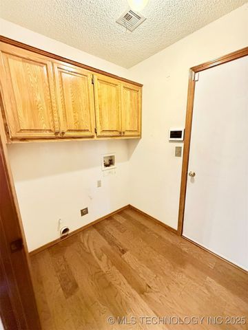 11301 S 107th East Avenue, Bixby, OK 74008