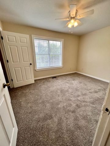 15089 E Highway 264, Lowell, AR 72745