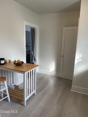 7 Edison Avenue 2nd Fl., Rear, Albany, NY 12208