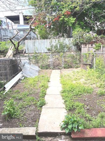 1429 MUHLENBERG ST, Reading, PA 19602