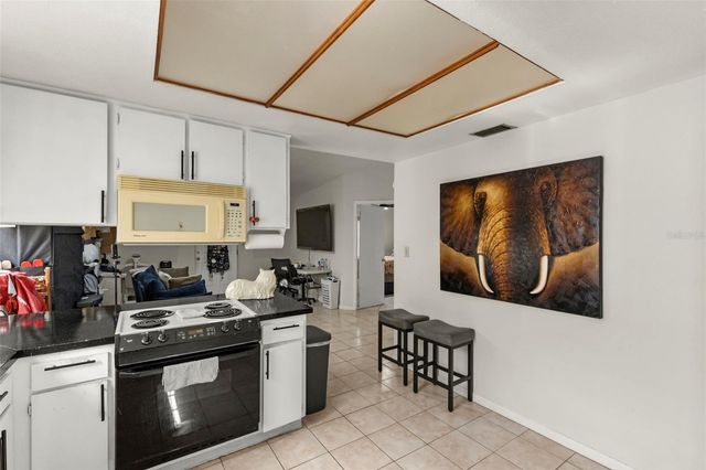 9213 N 13TH STREET, Tampa, FL 33612