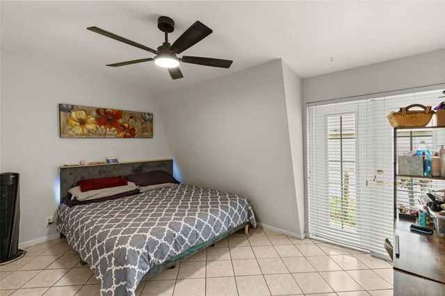 9213 N 13TH STREET, Tampa, FL 33612