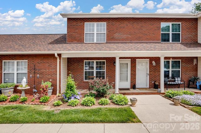 102 Brandywine Drive NE U2, Conover, NC 28613