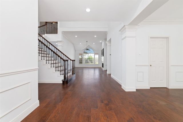 2726 Bright Trail, Sugar Land, TX 77479