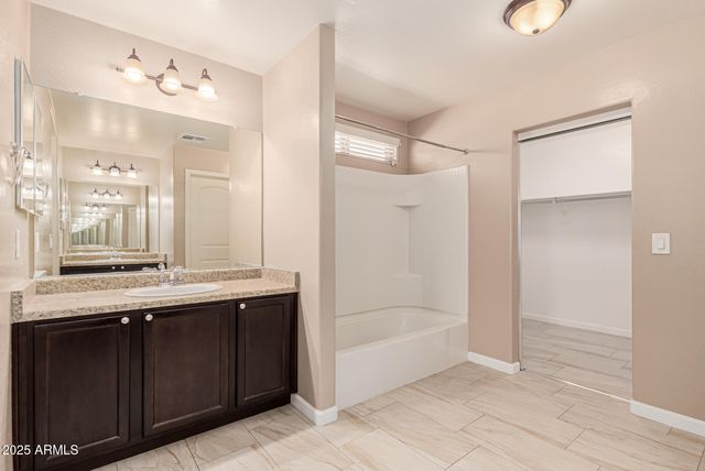 7769 W BONITOS Drive, Phoenix, AZ 85035