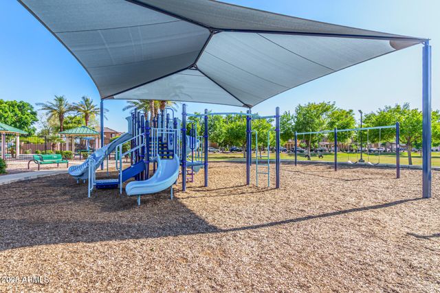 7769 W BONITOS Drive, Phoenix, AZ 85035