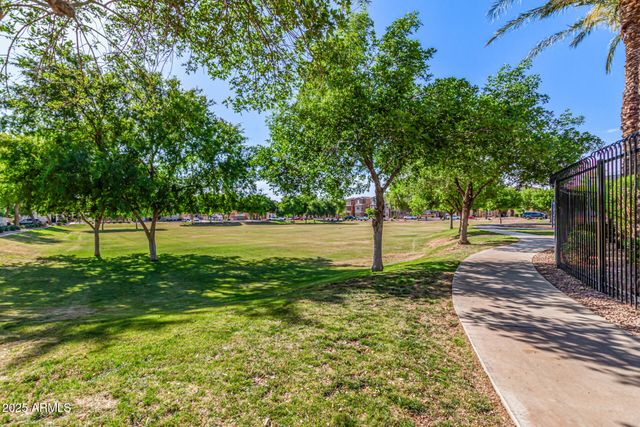 7769 W BONITOS Drive, Phoenix, AZ 85035