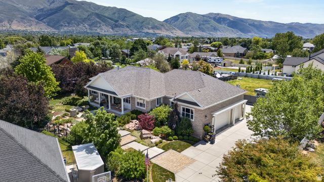 1065 W TYLERS WAY, Kaysville, UT 84037