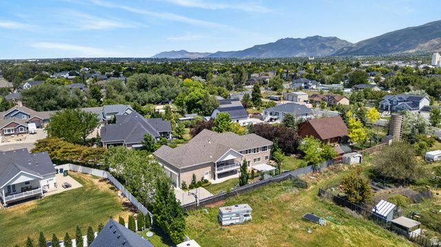 1065 W TYLERS WAY, Kaysville, UT 84037