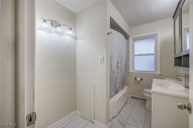 110 Talbot Drive, Bedford, OH 44146