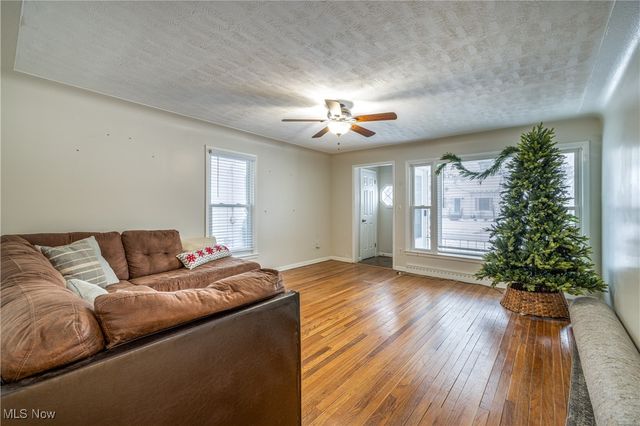 110 Talbot Drive, Bedford, OH 44146