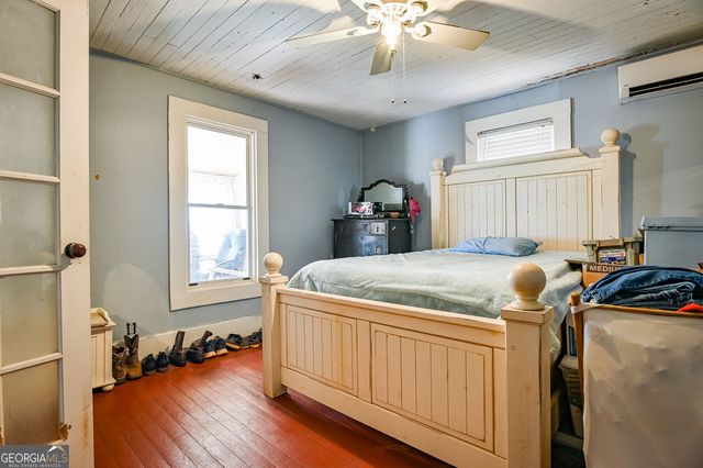 12462 Brown Bridge Road, Covington, GA 30016