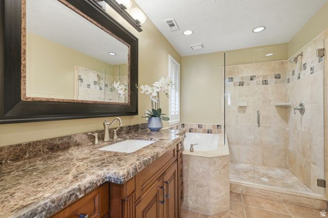 2156 E GAMBEL OAK DR, Sandy, UT 84092