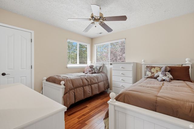 2156 E GAMBEL OAK DR, Sandy, UT 84092