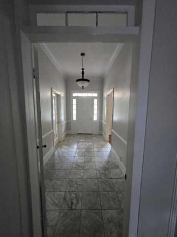 829 W 1st North Street, Summerville, SC 29483