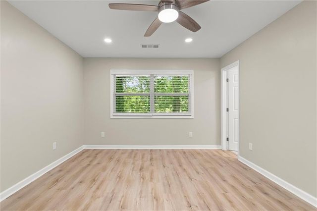 495 Larchmont Circle NW, Atlanta, GA 30318
