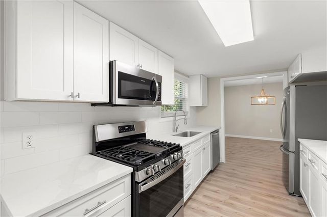 495 Larchmont Circle NW, Atlanta, GA 30318