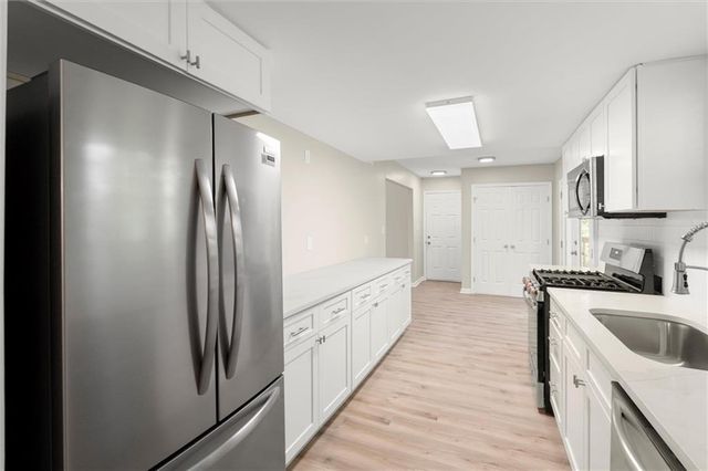 495 Larchmont Circle NW, Atlanta, GA 30318