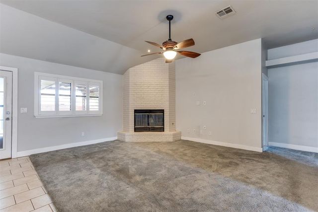 1612 Glacier Lane, Edmond, OK 73003