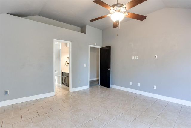 1612 Glacier Lane, Edmond, OK 73003