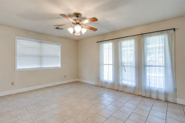1612 Glacier Lane, Edmond, OK 73003