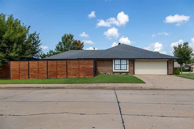 1612 Glacier Lane, Edmond, OK 73003