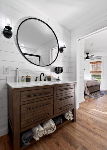 6081 Buck Mountain Rd, Cookeville, TN 38506