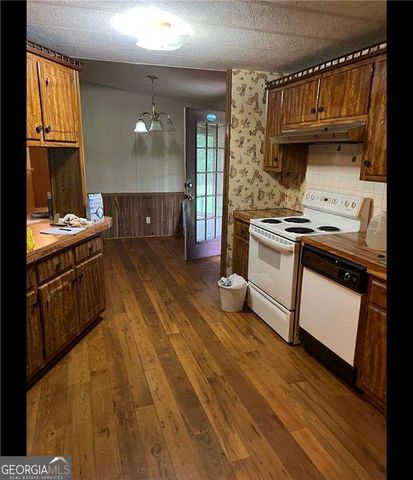 85 Honeysuckle Drive SW, Cartersville, GA 30120