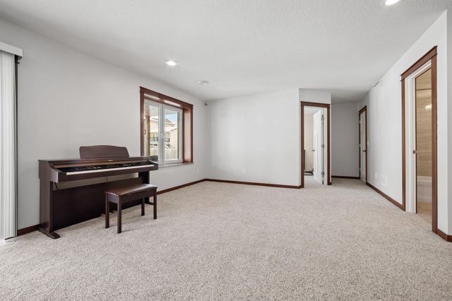 7667 147th Terrace NW, Ramsey, MN 55303