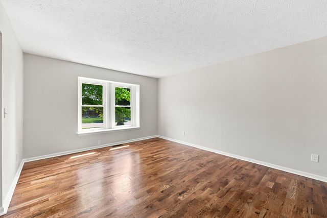 11021 Paddock Drive, Walton, KY 41094