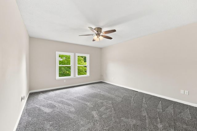 11021 Paddock Drive, Walton, KY 41094