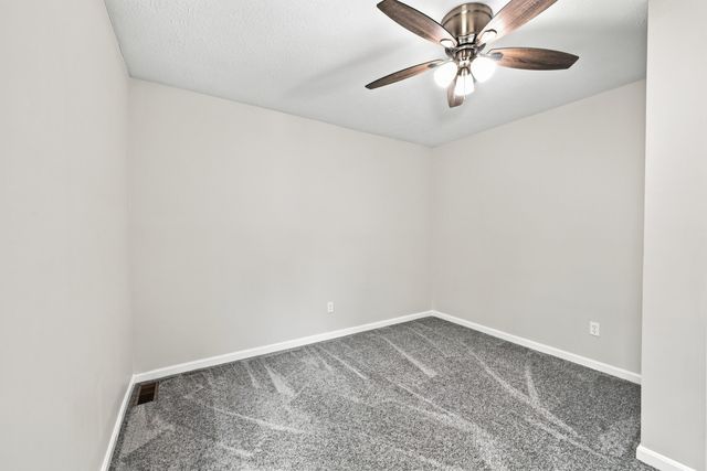 11021 Paddock Drive, Walton, KY 41094