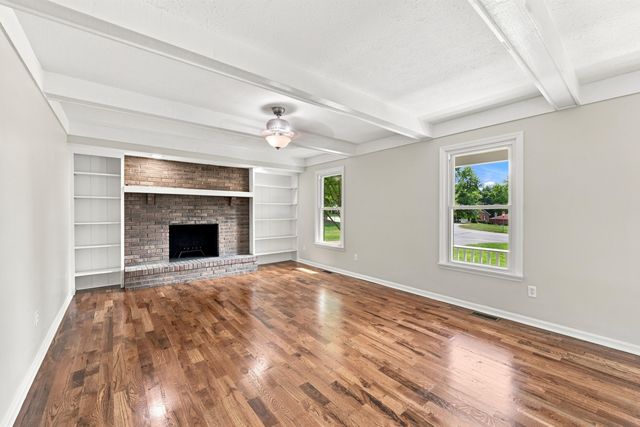 11021 Paddock Drive, Walton, KY 41094