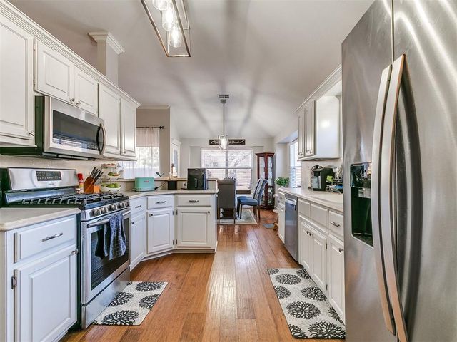 1805 SE 1st Street, Moore, OK 73160