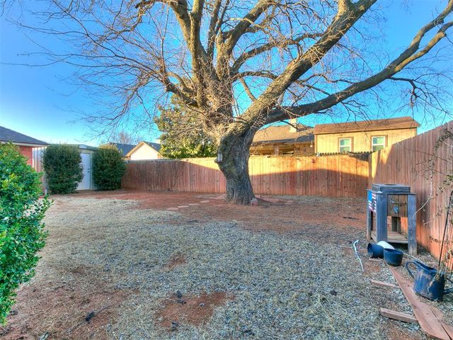 1805 SE 1st Street, Moore, OK 73160