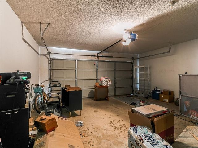 1805 SE 1st Street, Moore, OK 73160