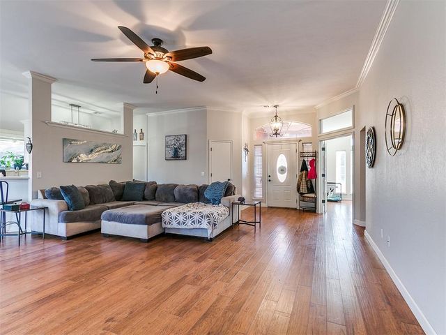 1805 SE 1st Street, Moore, OK 73160