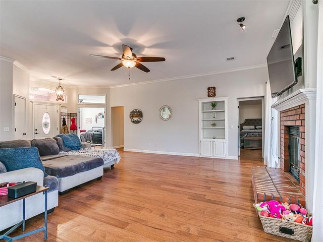 1805 SE 1st Street, Moore, OK 73160