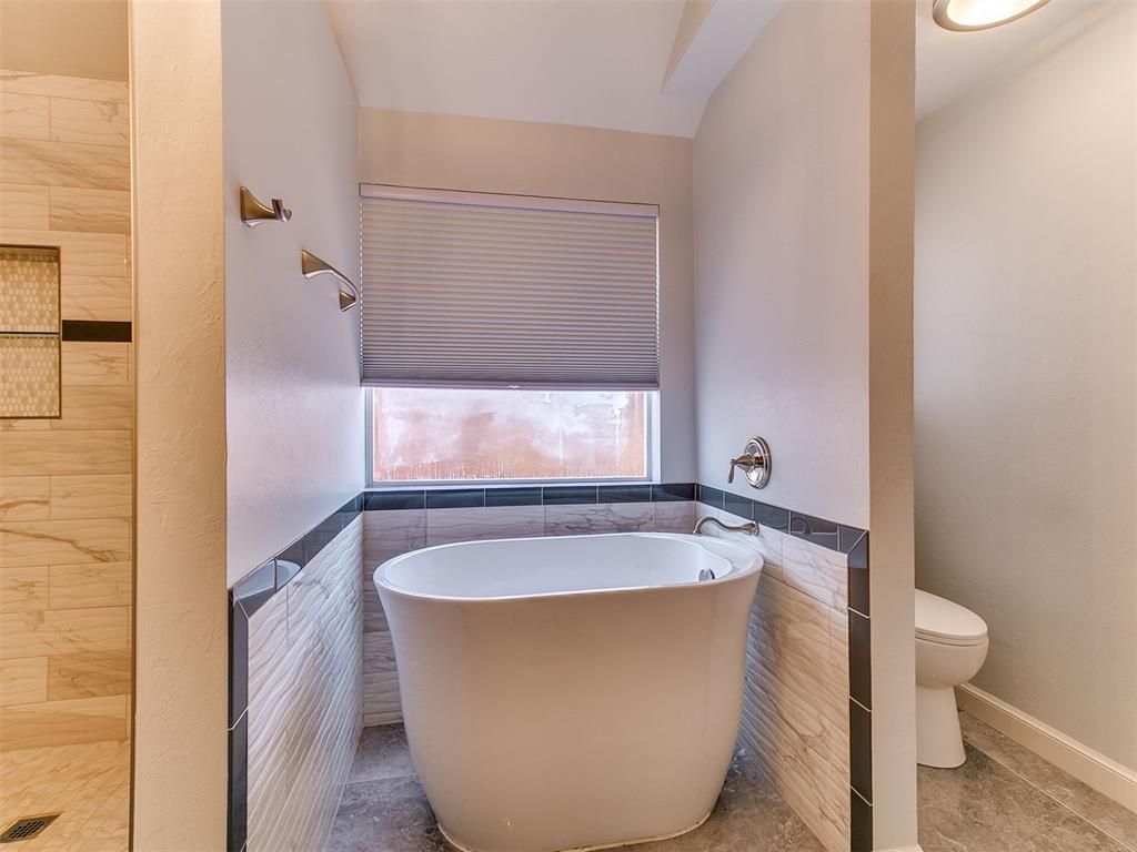 Image 25 of property listing at 1805 SE 1st Street, Moore, OK 73160